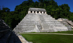 Palenque Chiapas Mexico Mayan Ruins Photograph by Bill Bell