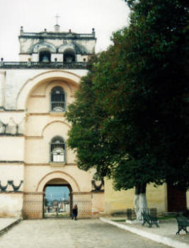 Archway into the plaza l San Cristobal de las Casas, Chiapas Mexico Photography by Bill Bell