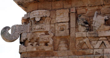 Ruins of Chichen Itza Photography by Bill and Dorothy Bell