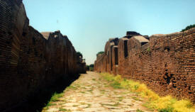roamn road More Italy Photography -   Ancient Roman towns, Venice, Florence, Rome...photography by Bill Bell