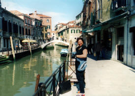 Dorothy Bell in Venice Italy Photography -  Florence, Rome, Venice,  Ancient Roman towns ...photography by Bill Bell